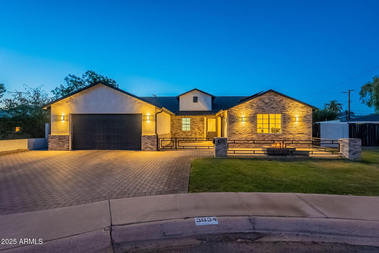 3834 E Clarendon Ave., Phoenix, AZ 85018