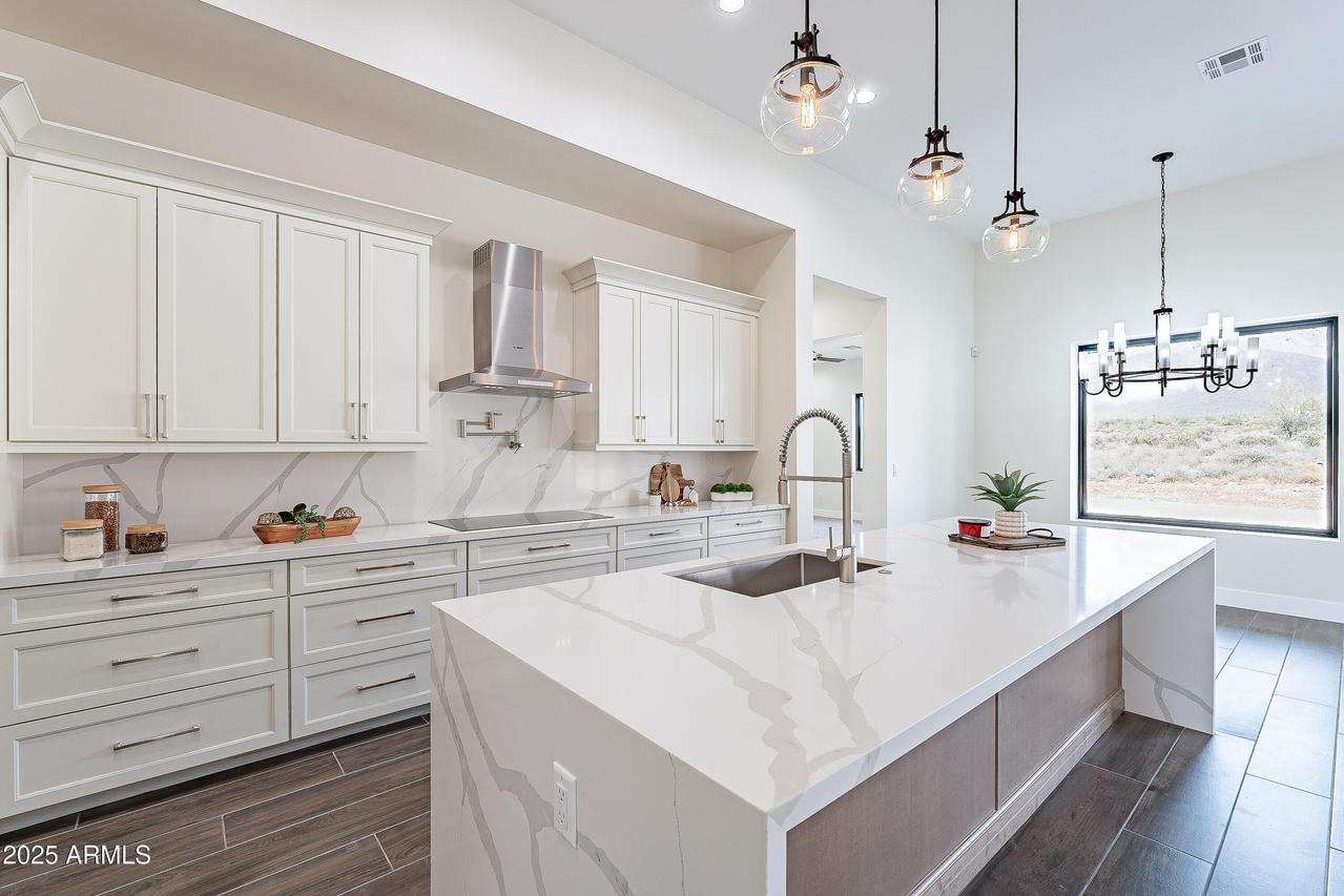 9626 E Bunny Ear Ln., Gold Canyon, AZ 85118