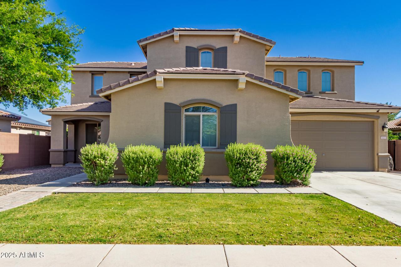 1217 W Fever Tree Ave., San Tan Valley, AZ 85140