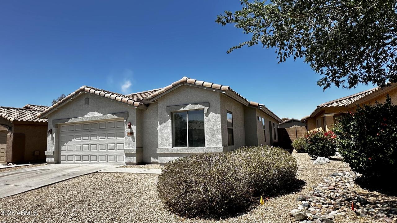 43890 W Bedford Dr., Maricopa, AZ 85138