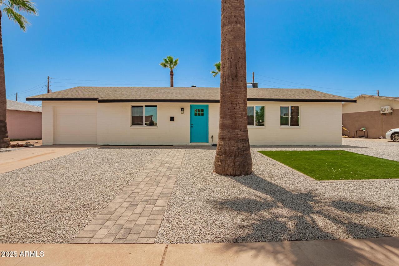 3302 N 40th Dr., Phoenix, AZ 85019