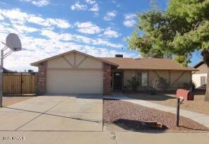 3121 W Laurie Ln., Phoenix, AZ 85051
