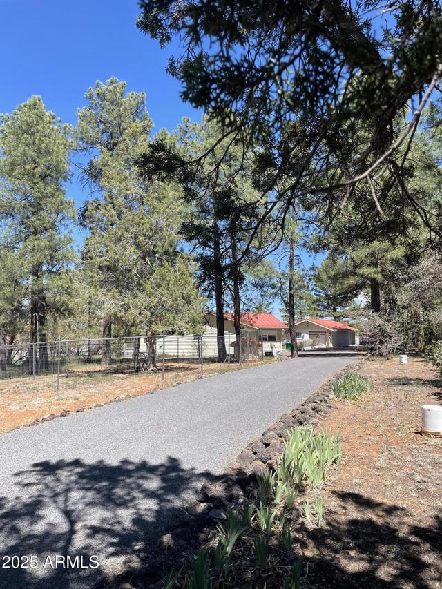 1801 N 22nd Ave., Show Low, AZ 85901