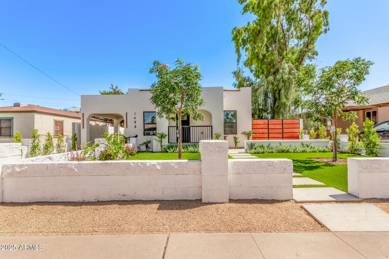 1423 E Pierce St., Phoenix, AZ 85006
