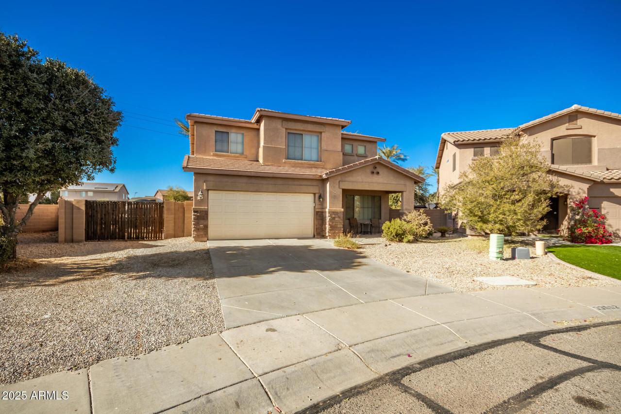 33602 N Cobble Stone Dr., San Tan Valley, AZ 85143