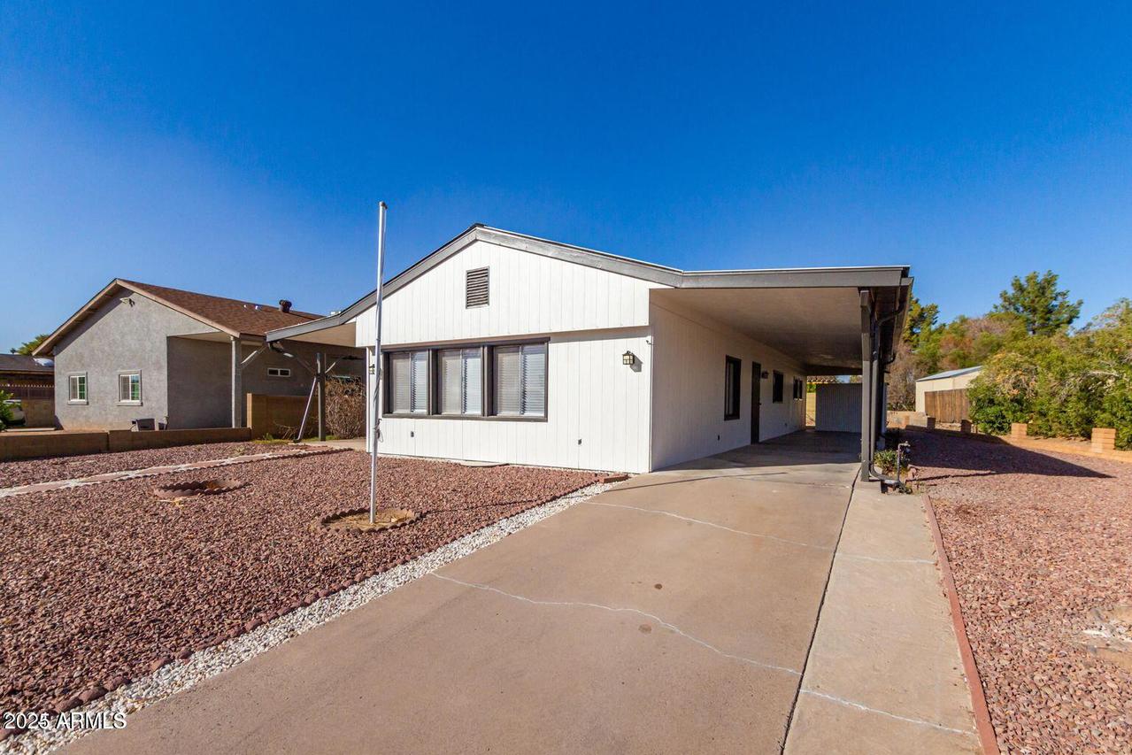312 E Charleston Ave., Phoenix, AZ 85022