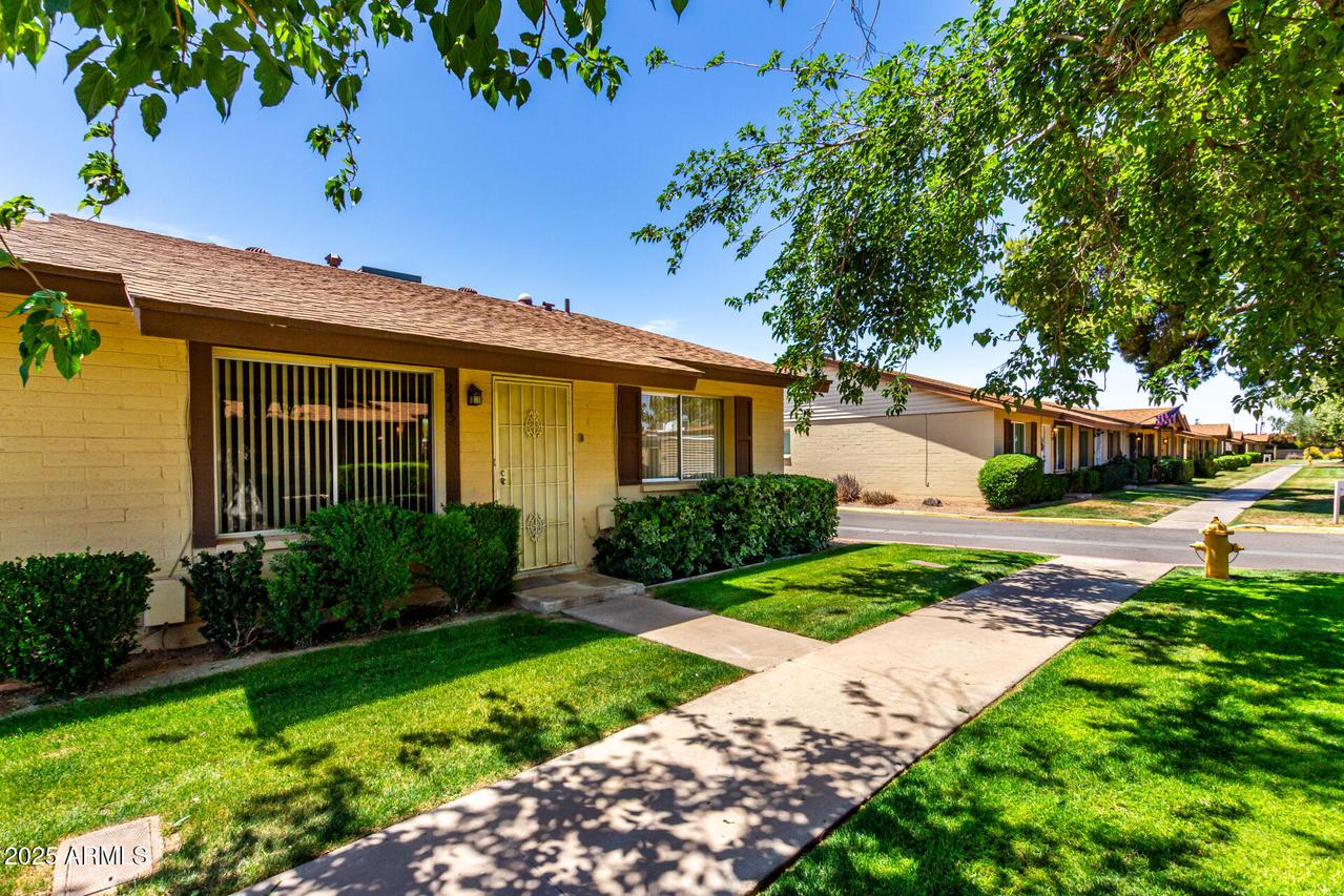 2442 N 22nd Ave., Phoenix, AZ 85009