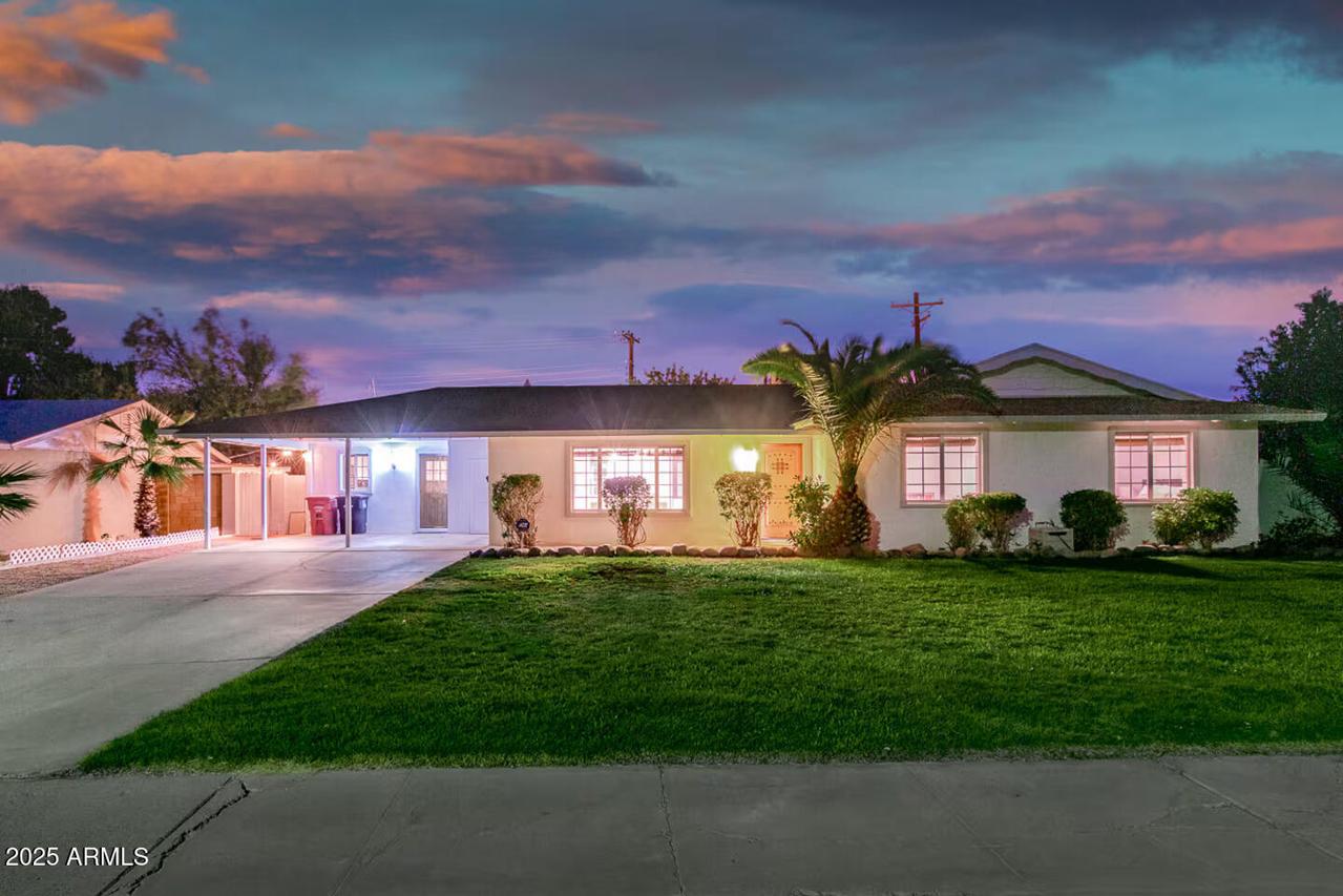 6901 E Oak St., Scottsdale, AZ 85257