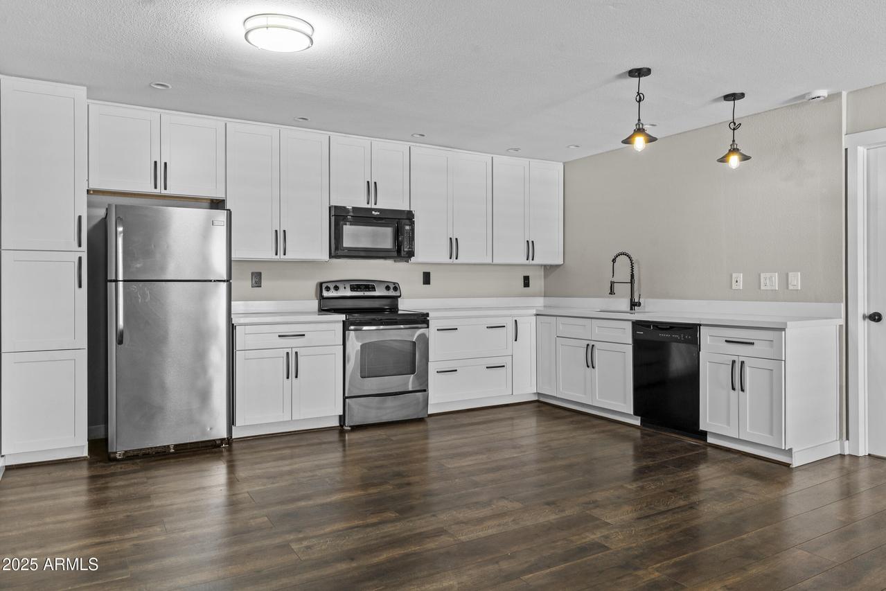 5525 E Thomas Rd. #K16, Phoenix, AZ 85018