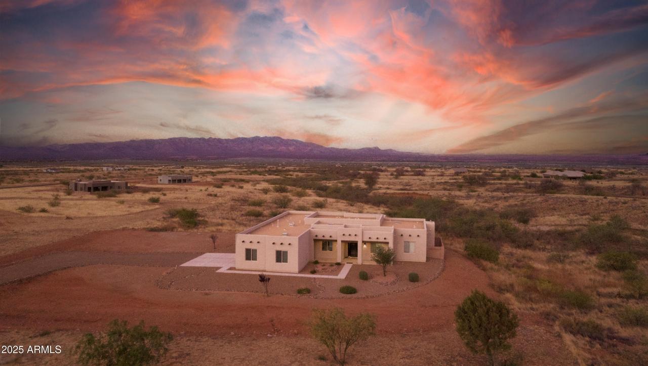 8867 S Welsh Pl., Hereford, AZ 85615