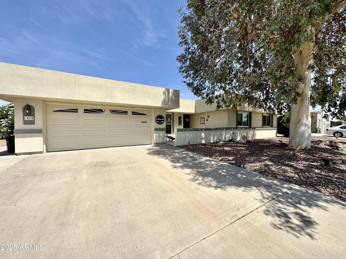 9318 W Briarwood Cir., Sun City, AZ 85351