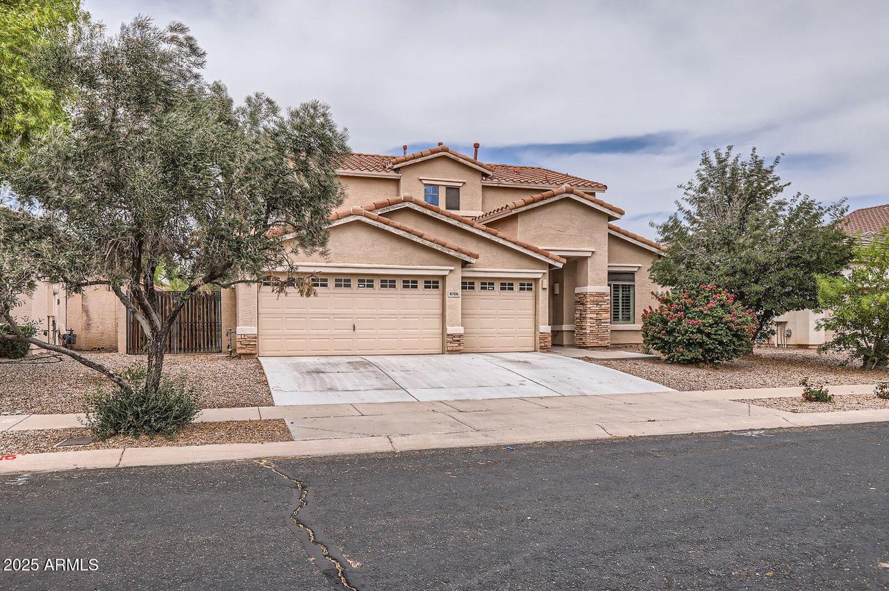8766 W Hayward Ave., Glendale, AZ 85305