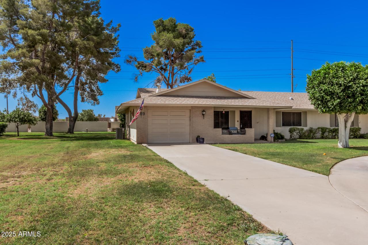 10913 W Caron Dr., Sun City, AZ 85351