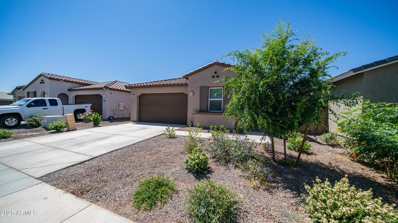 3117 E Hayfield Way, San Tan Valley, AZ 85140