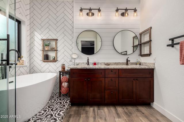 New Homes with Master Bedrooms on the 1st Floor in Crossriver: May 17th to May 23rd