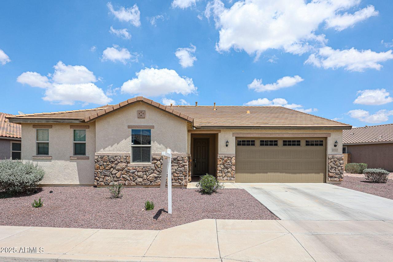 6713 S 76th Dr., Laveen, AZ 85339