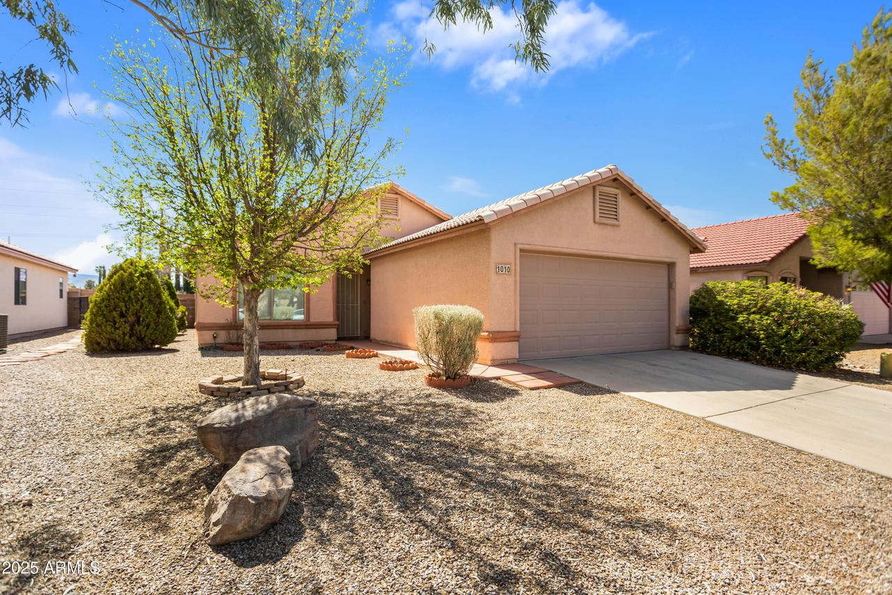 1010 Monte Vista Ave., Sierra Vista, AZ 85635