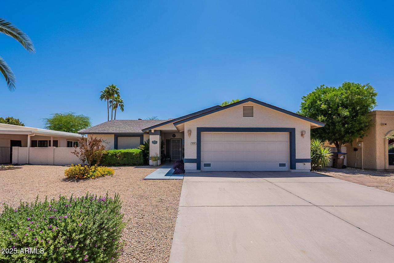 9339 E Sun Lakes Blvd., Sun Lakes, AZ 85248