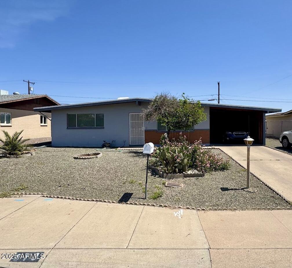 513 S Cardinal Dr., Apache Junction, AZ 85120
