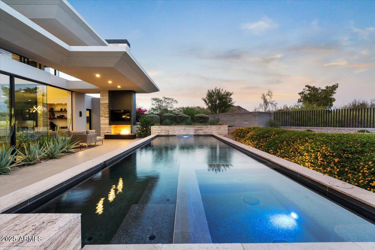 4451 E Joshua Tree Ln., Paradise Valley, AZ 85253