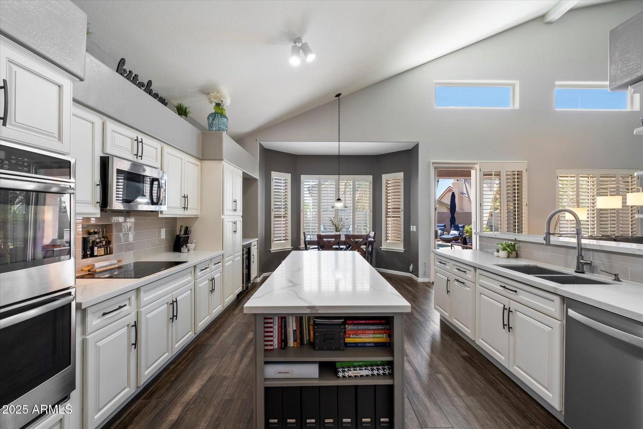 4569 E Lariat Ln., Phoenix, AZ 85050