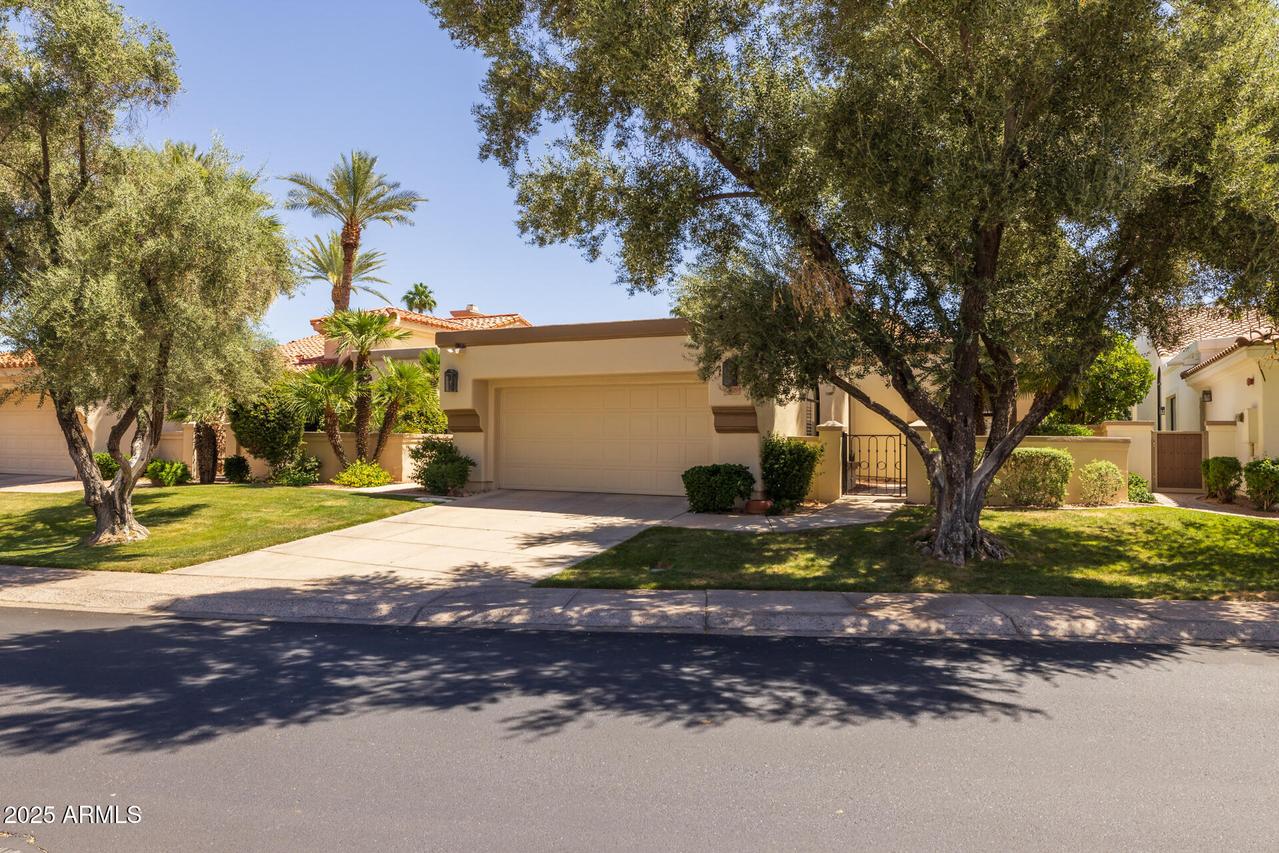 10429 N 101st St., Scottsdale, AZ 85258