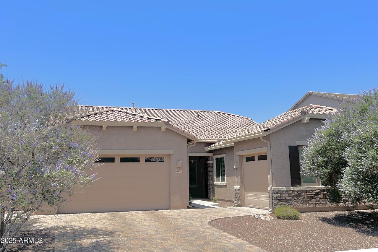 4956 S Leisure Way, Gilbert, AZ 85298