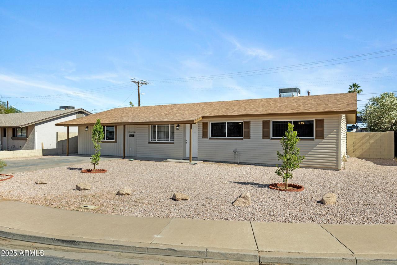 2030 E Alder Cir., Mesa, AZ 85204
