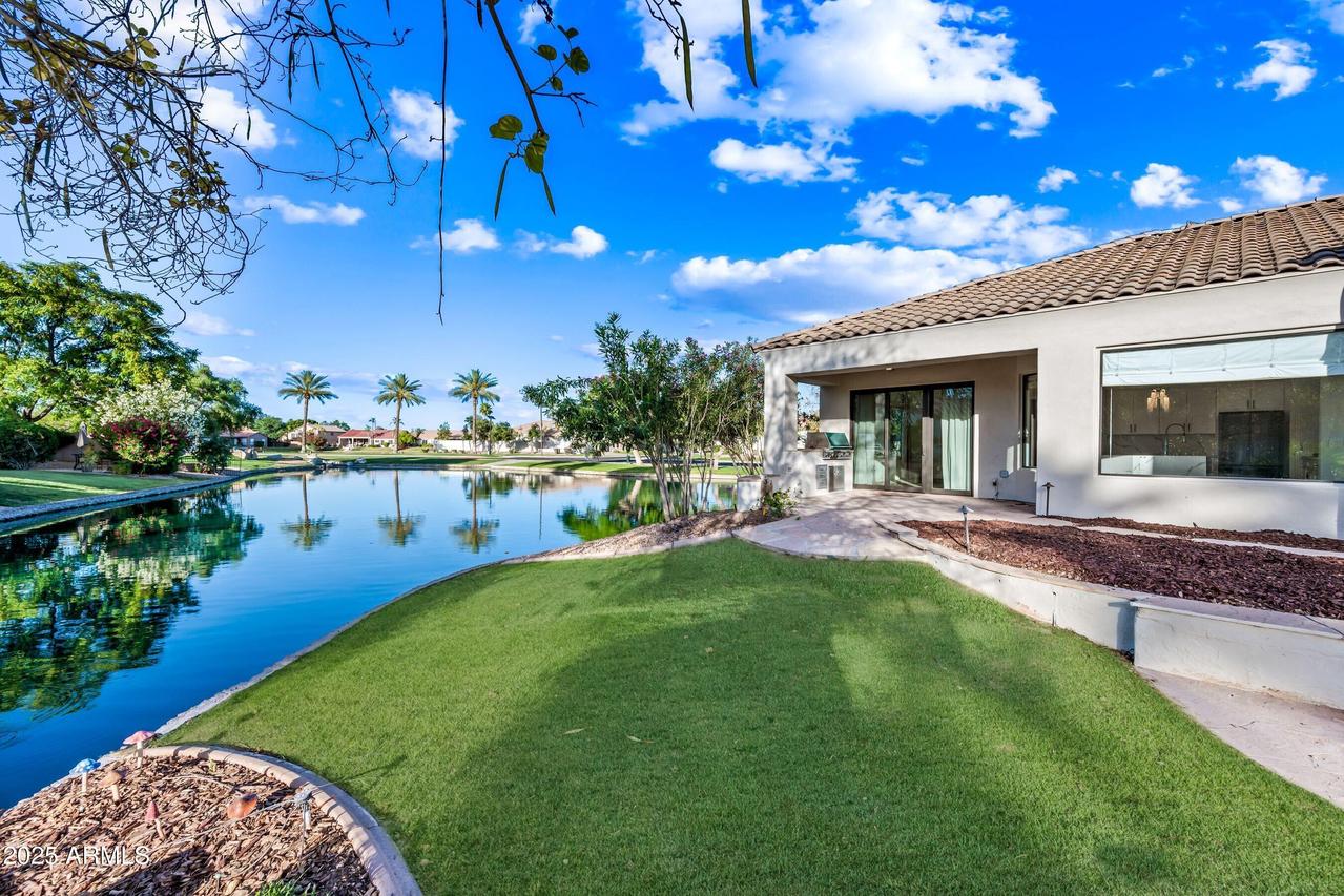 1724 W Blue Ridge Way, Chandler, AZ 85248