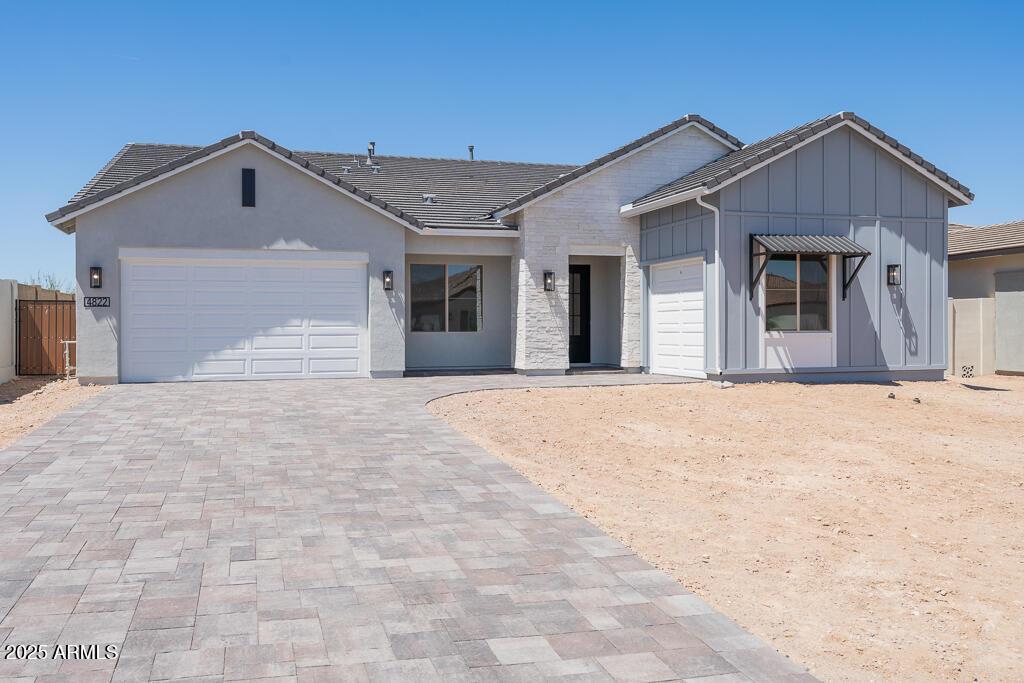 4822 W Owl Head Pl., San Tan Valley, AZ 85144