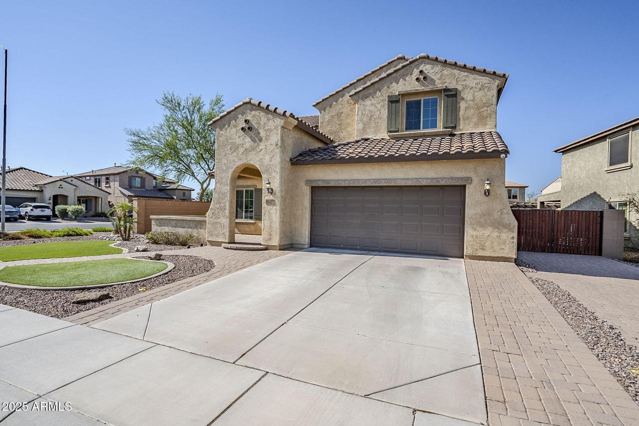 10925 E Toluca Ave., Mesa, AZ 85212