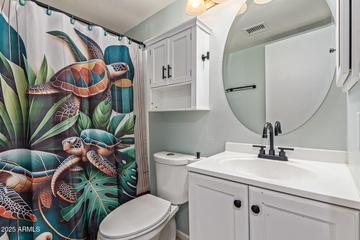 820 W Hononegh Dr., Phoenix, AZ 85027