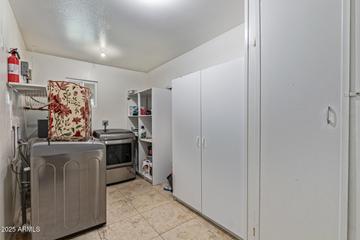 820 W Hononegh Dr., Phoenix, AZ 85027