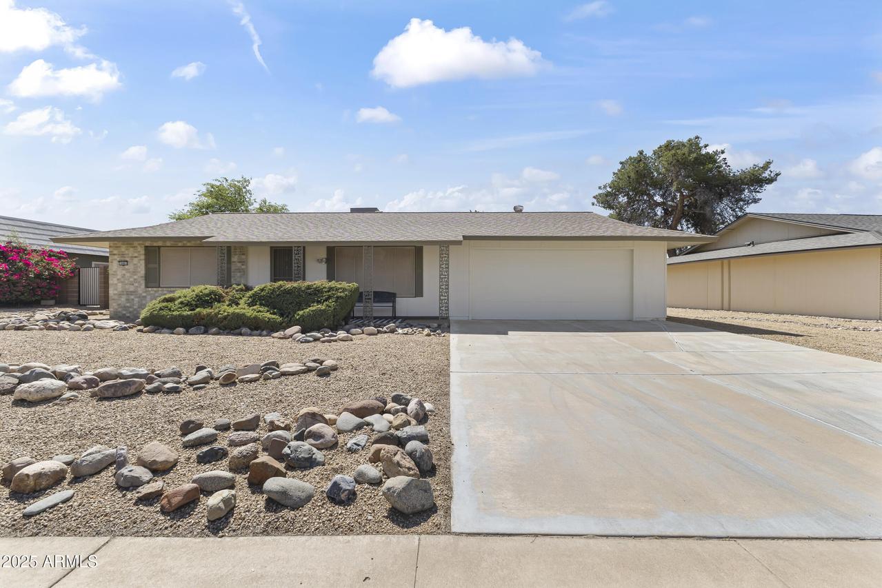 19801 N Ponderosa Cir., Sun City, AZ 85373