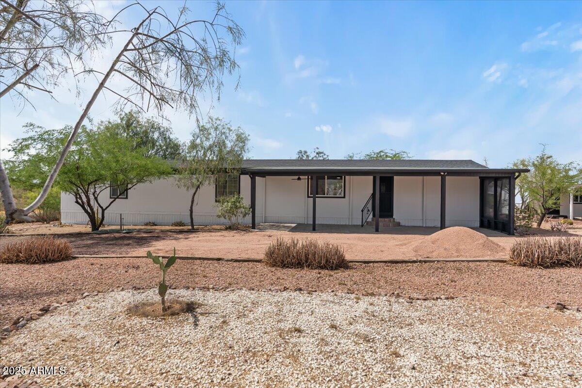 2141 E Broadway Ave., Apache Junction, AZ 85119