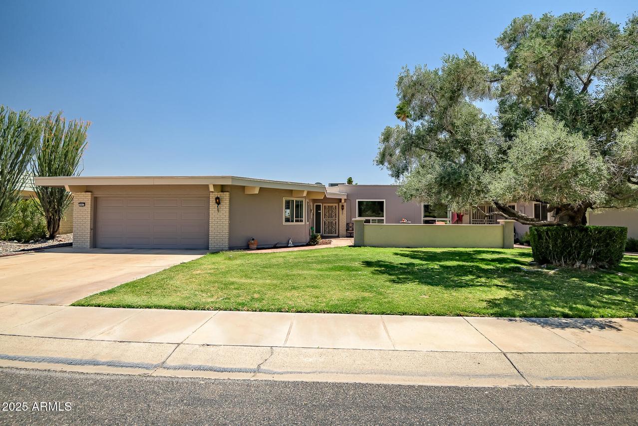 10643 W Pineaire Dr., Sun City, AZ 85351