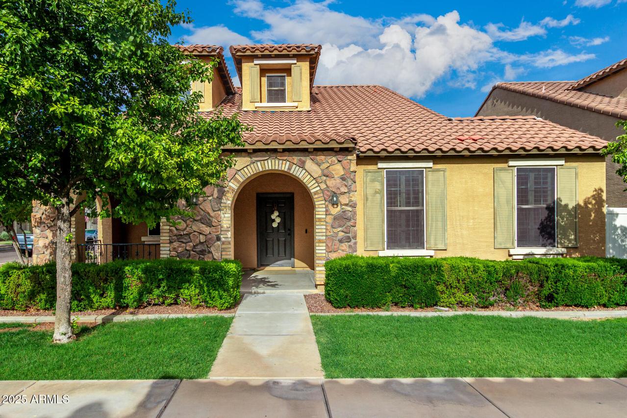 1134 S Lydia Ln., Gilbert, AZ 85296