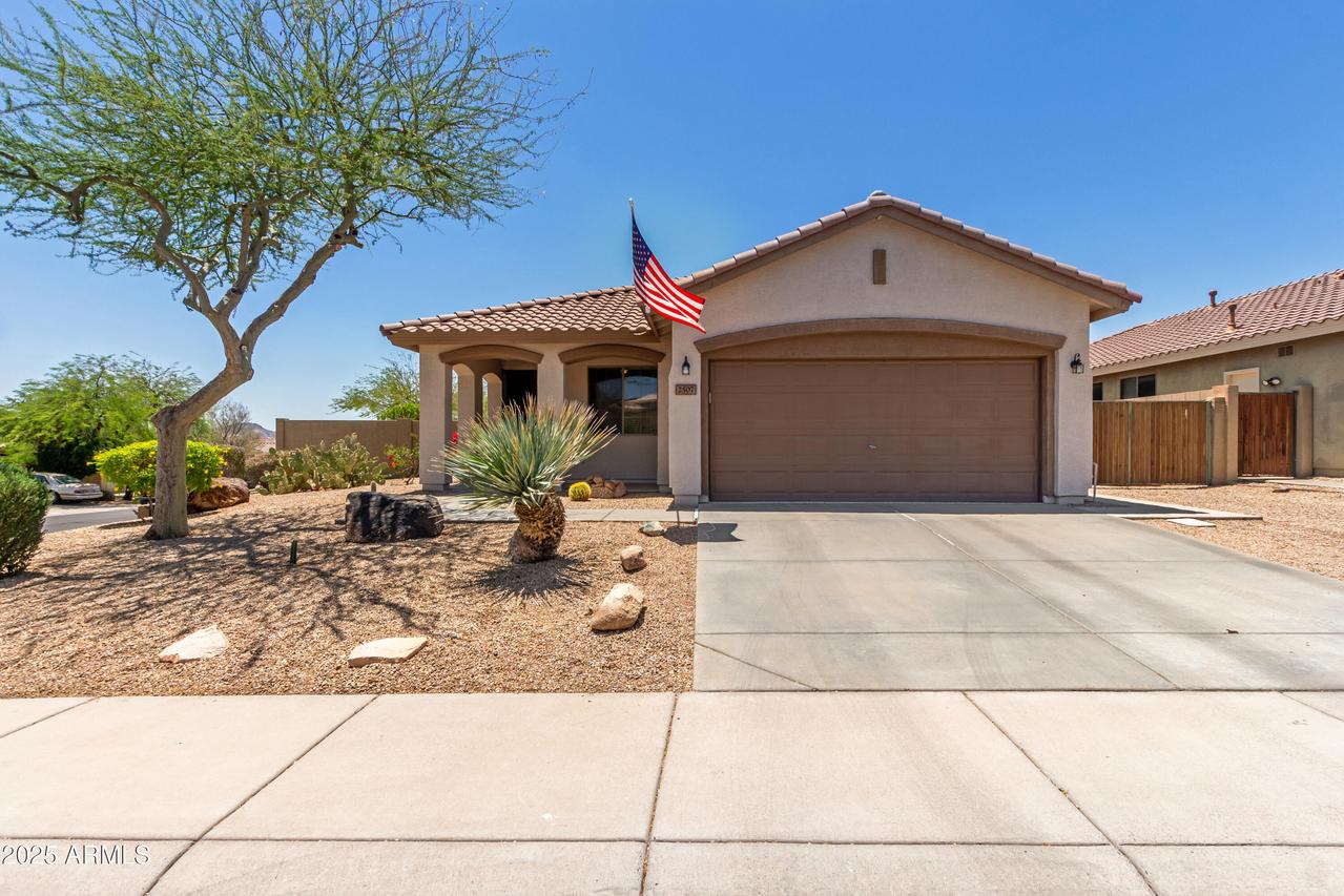 2507 W Whitman Dr., Anthem, AZ 85086
