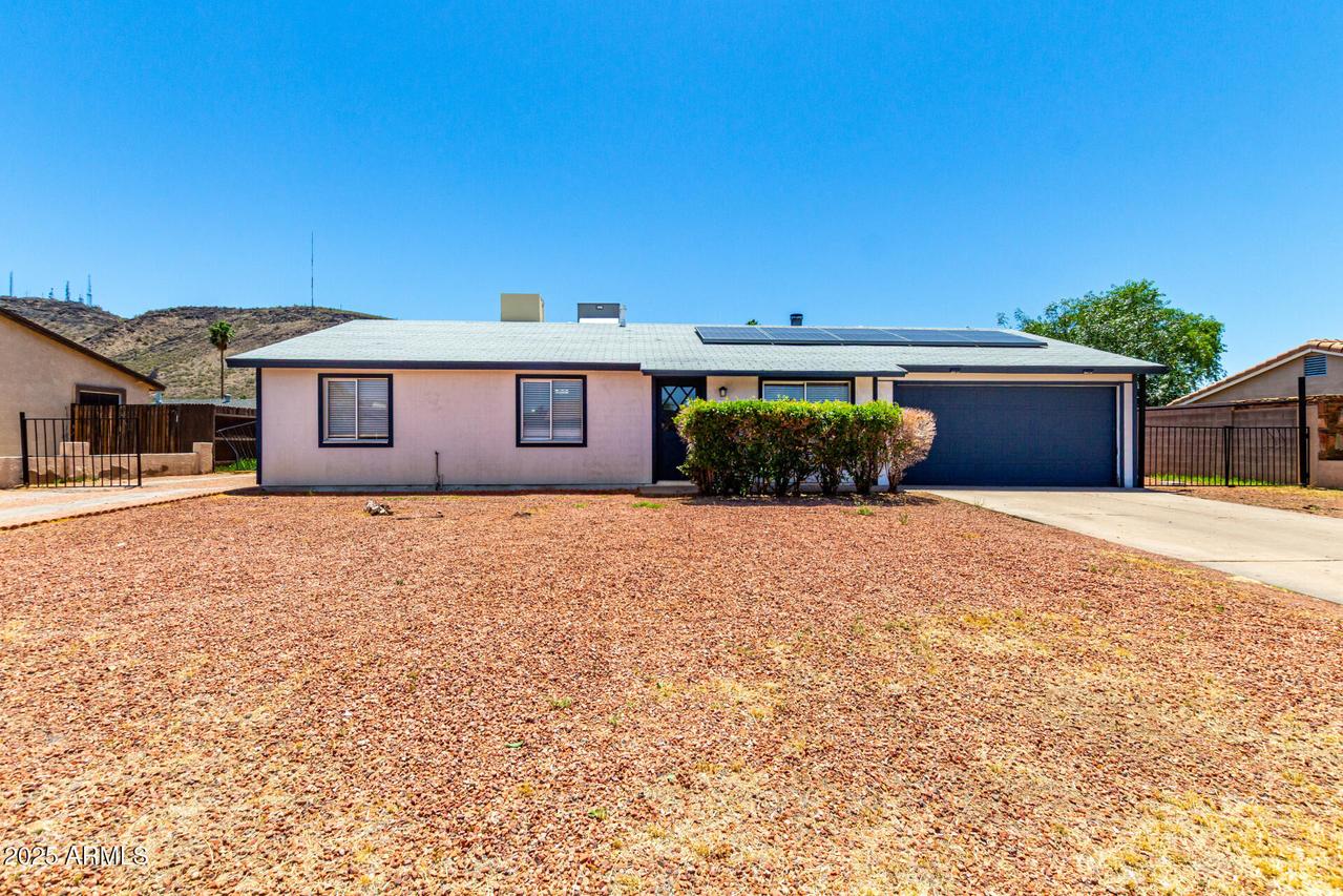 1733 W Surrey Ave., Phoenix, AZ 85029