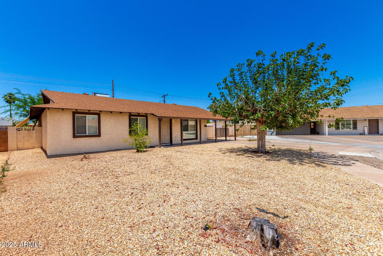 7360 N 38th Dr., Phoenix, AZ 85051