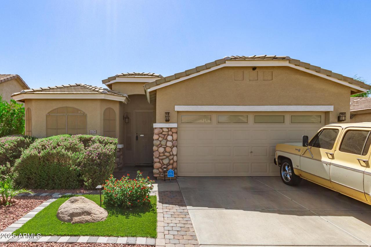 6620 S 16th Dr., Phoenix, AZ 85041