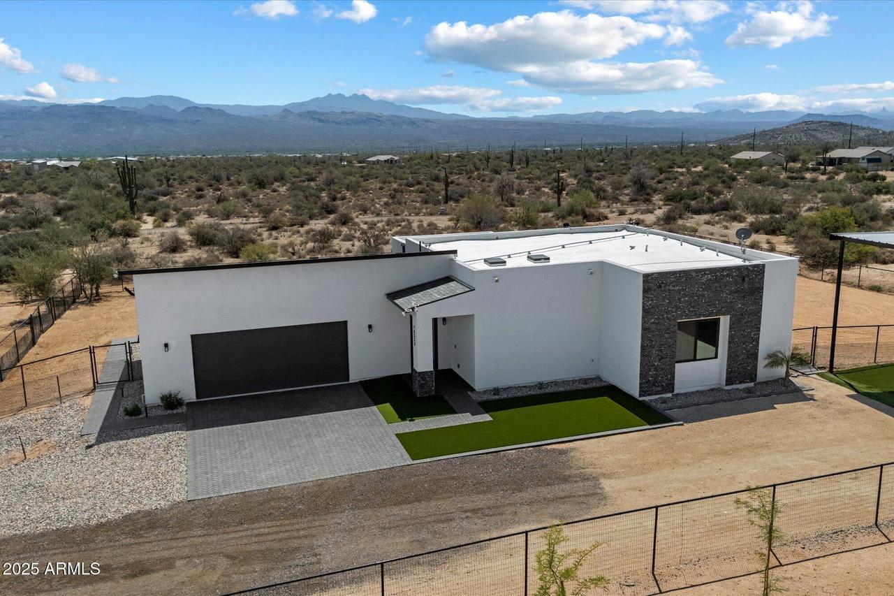 16533 E Dale Ln., Scottsdale, AZ 85262