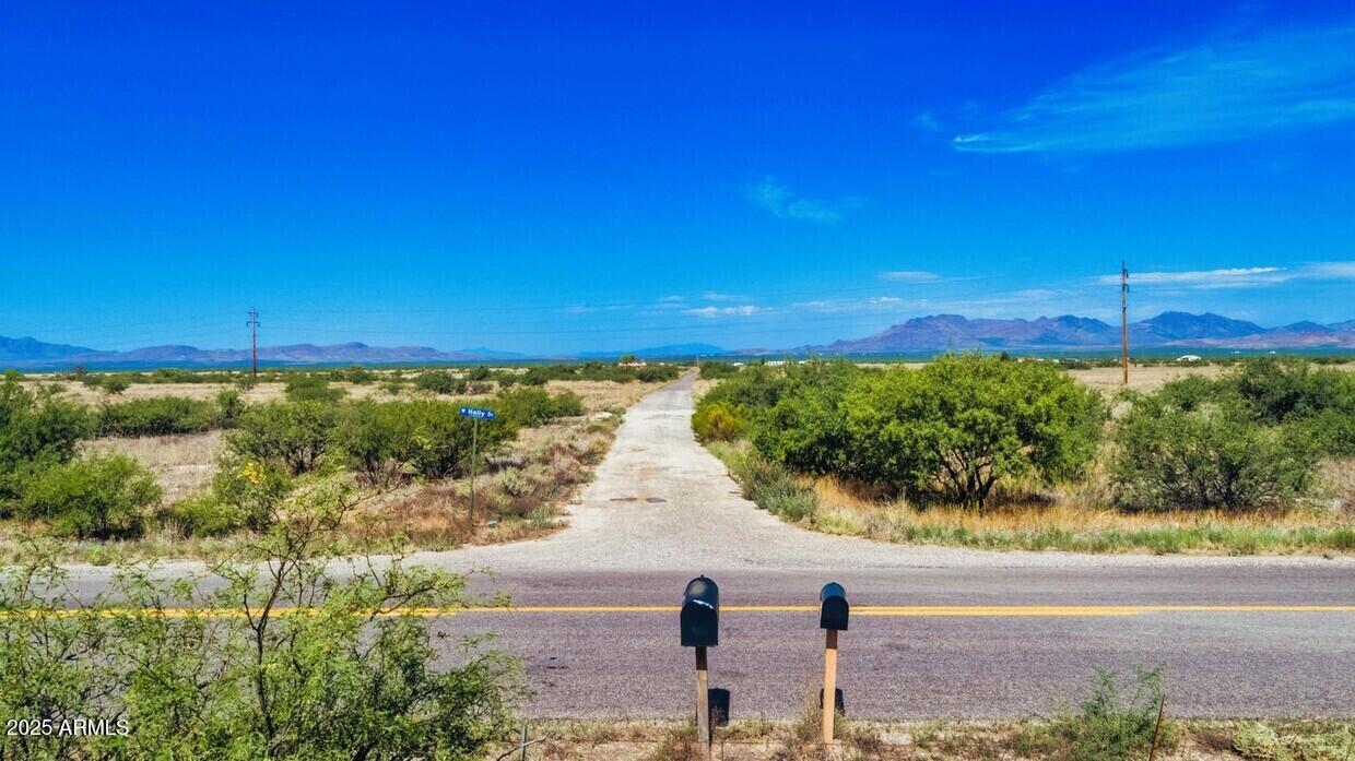 0011 W Holly Ln., Willcox, AZ 85643