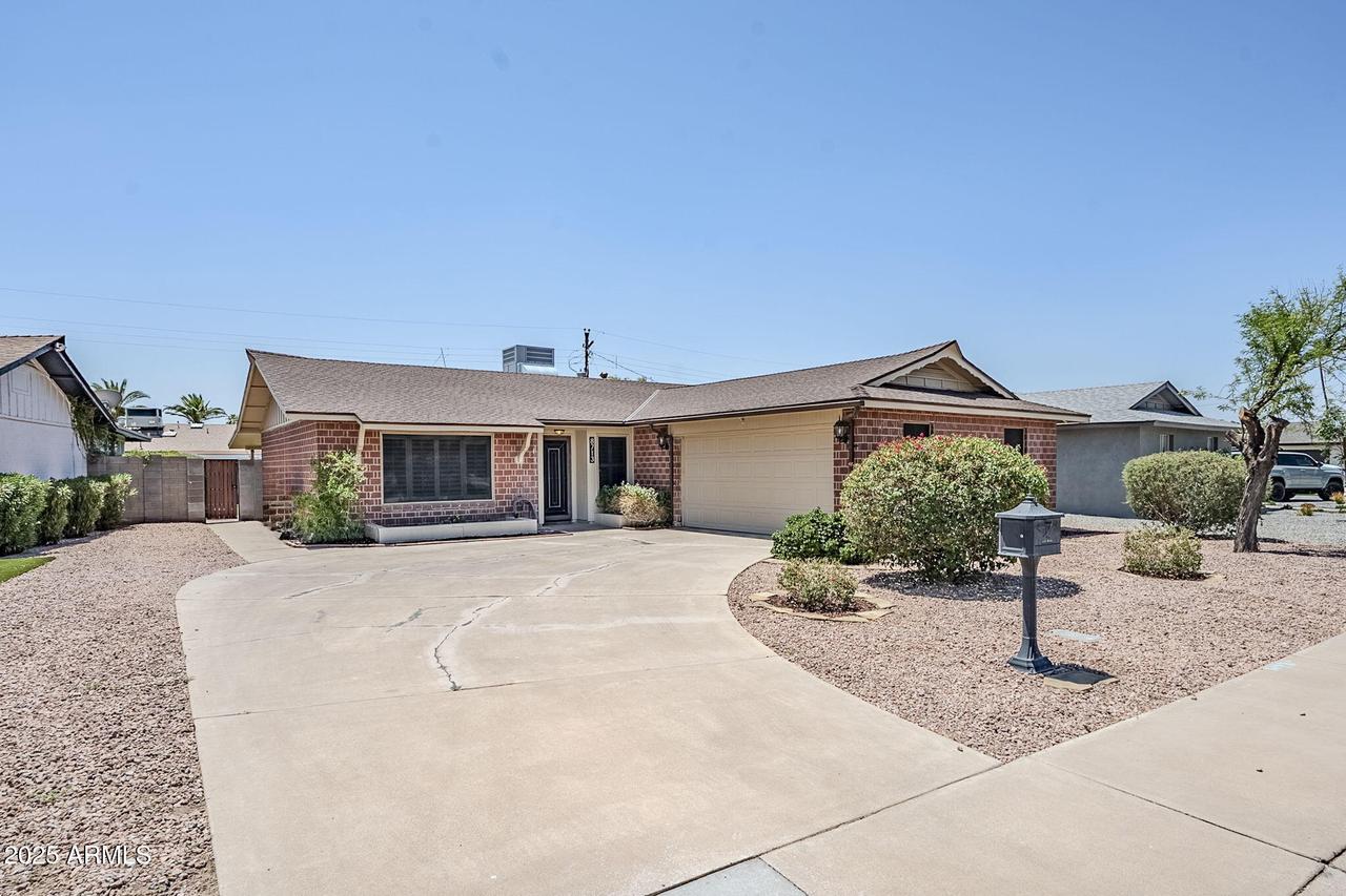8713 E Sage Dr., Scottsdale, AZ 85250