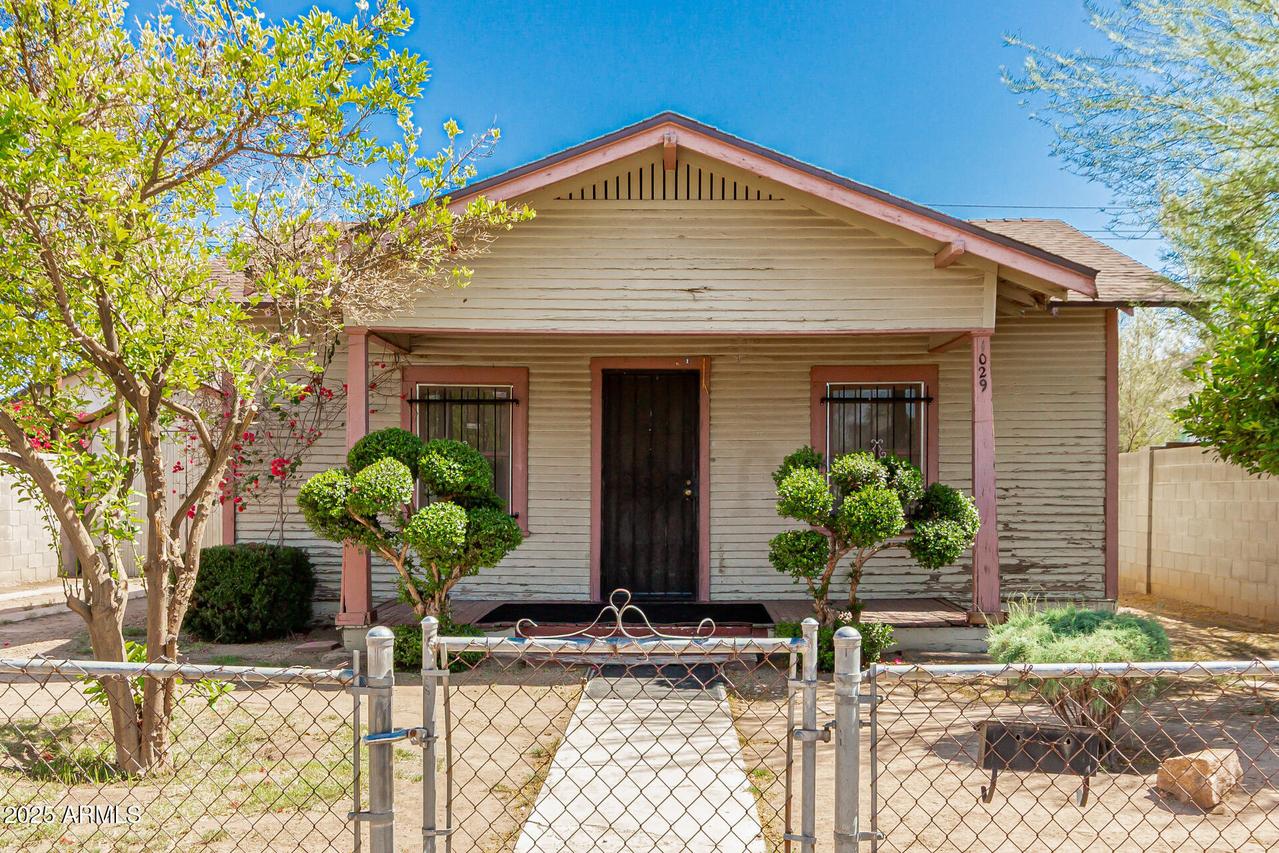 1029 E Mckinley St., Phoenix, AZ 85006