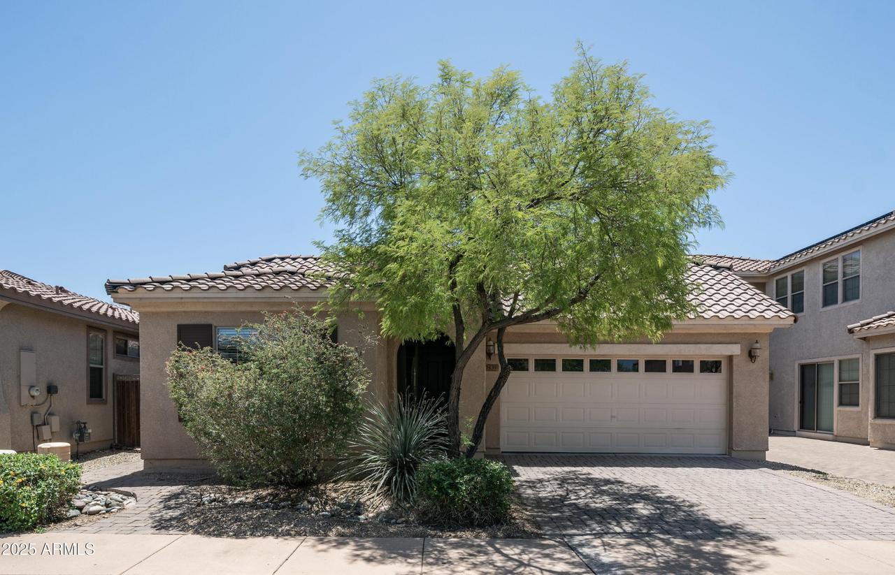 3439 W Darien Way, Phoenix, AZ 85086