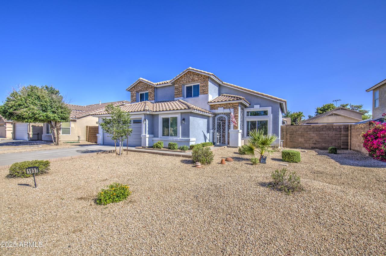 1937 W Burgess Ln., Phoenix, AZ 85041