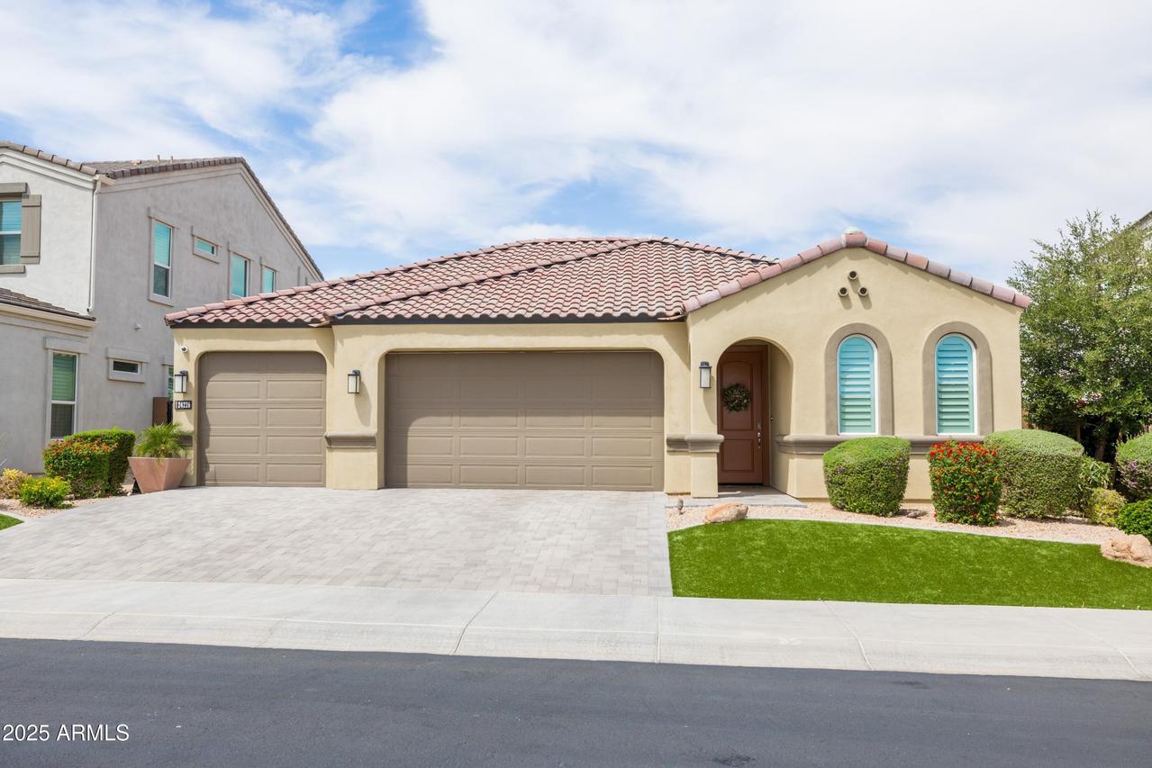 24226 N 22nd St., Phoenix, AZ 85024