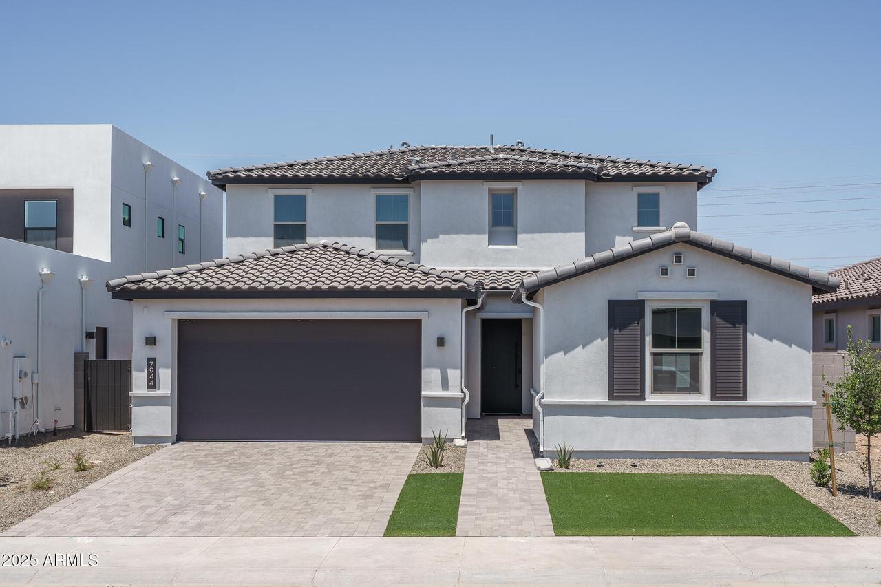 7944 W Griswold Rd., Peoria, AZ 85345