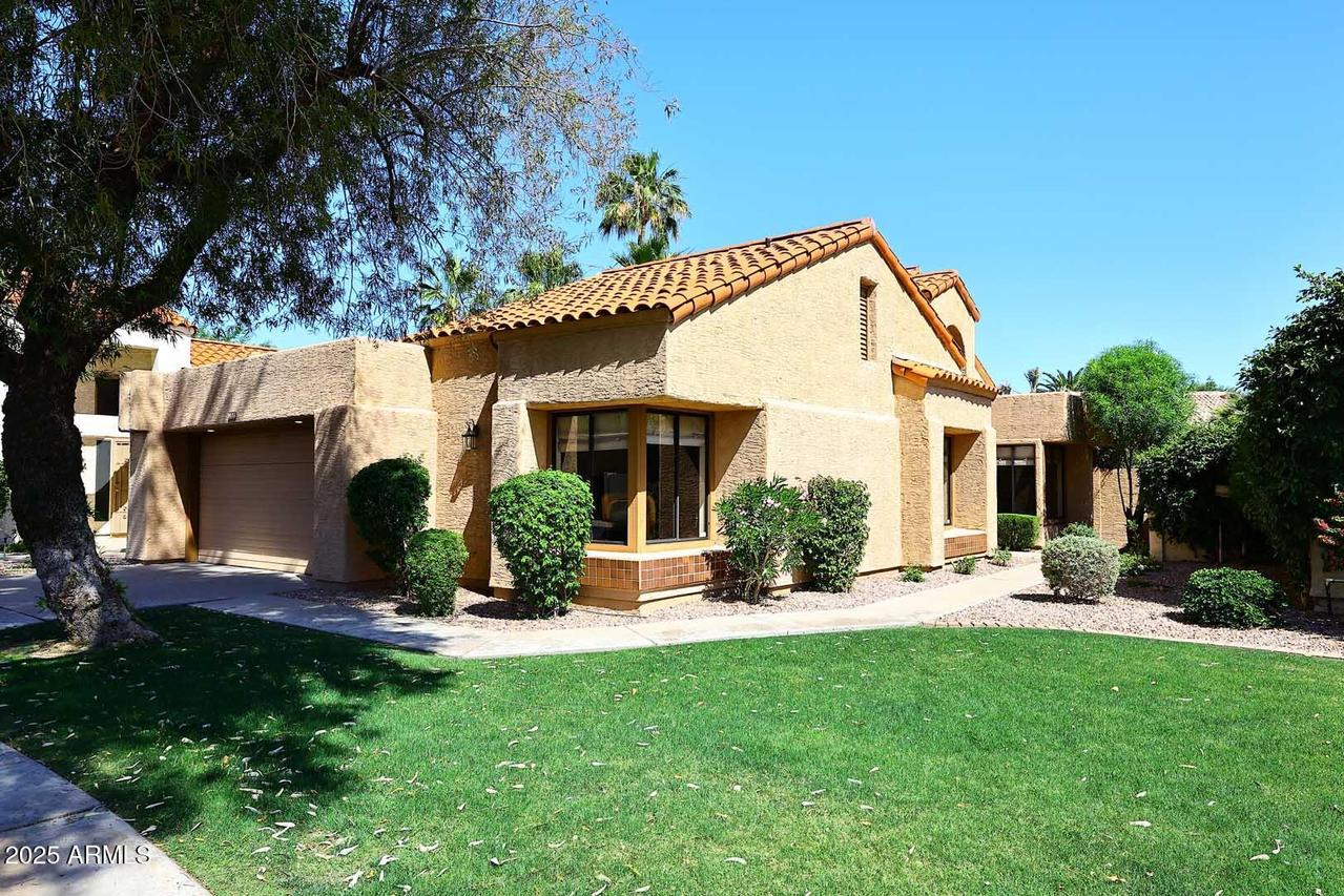 9115 N 101st Way, Scottsdale, AZ 85258